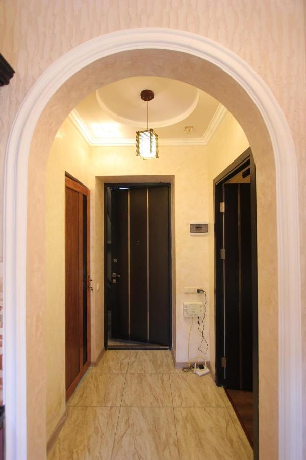 Amiryan Street 1 Bedroom Deluxe Apartment With Balcony Am104 เยเรวาน ภายนอก รูปภาพ