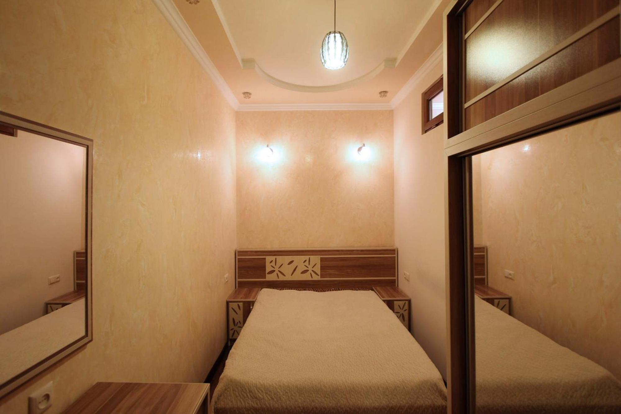 Amiryan Street 1 Bedroom Deluxe Apartment With Balcony Am104 เยเรวาน ภายนอก รูปภาพ
